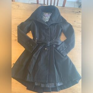 Madden Girl Darling Waisted Pleated Pea Coat Charcoal Gray Women’s XS Preloved‎